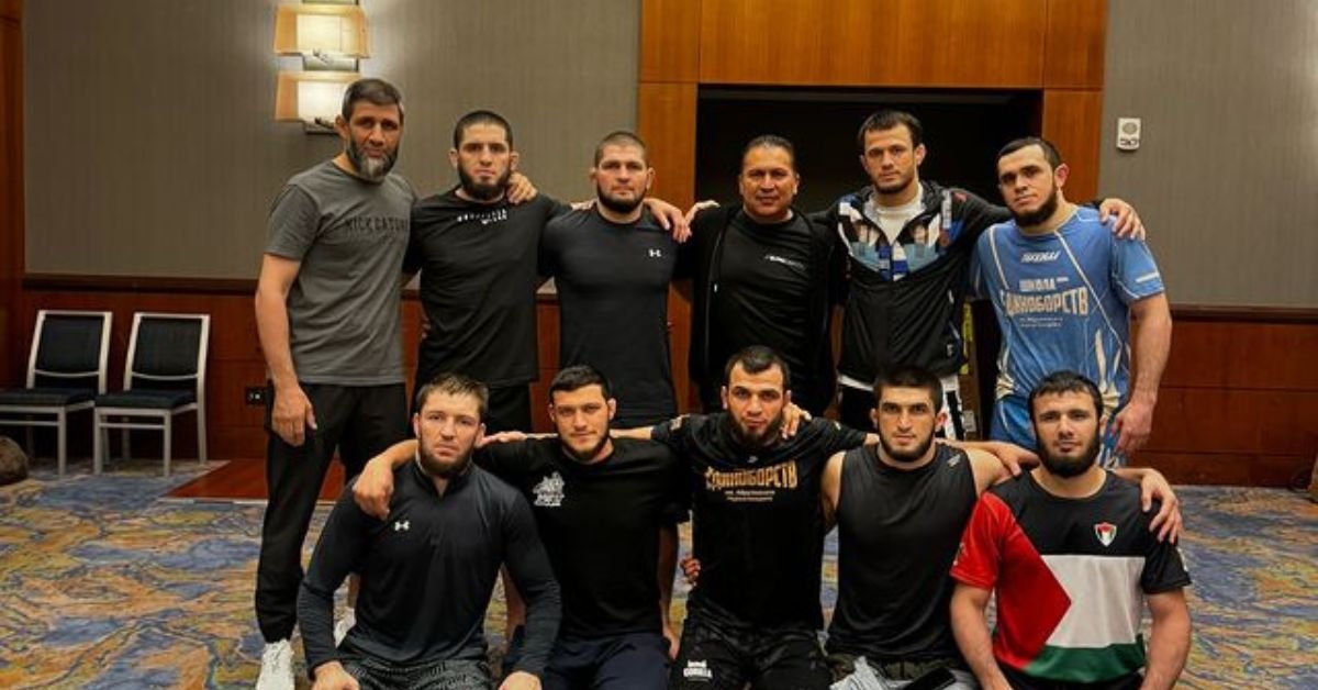 UFC 302: मखाचेव ने 5वें राउंड में सबमिशन के जरिए पोयर को हराकर अपना लाइटवेट खिताब बरकरार रखा